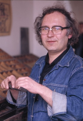 Handpresse-Wolfgang_Joerg_Setzk_2